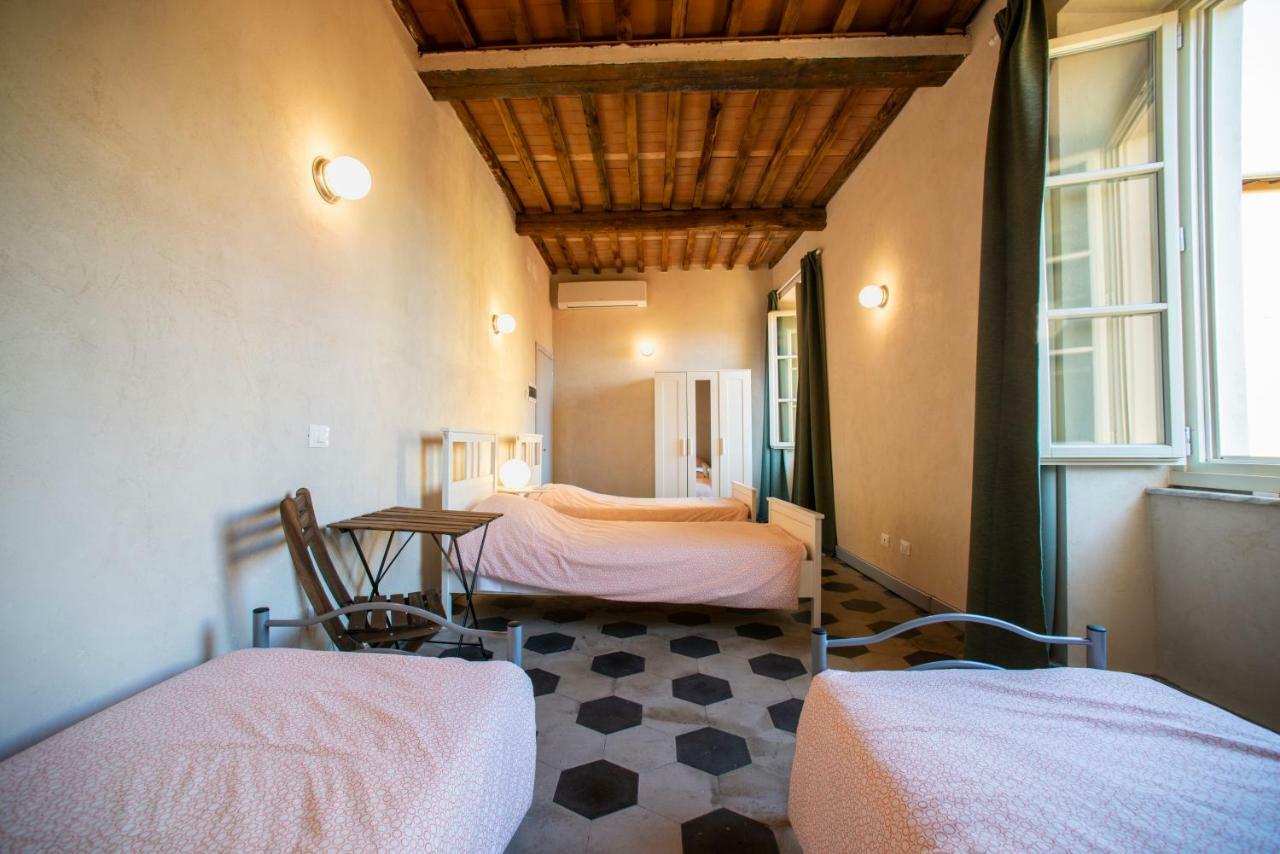 Palazzo Nizza Hostel *