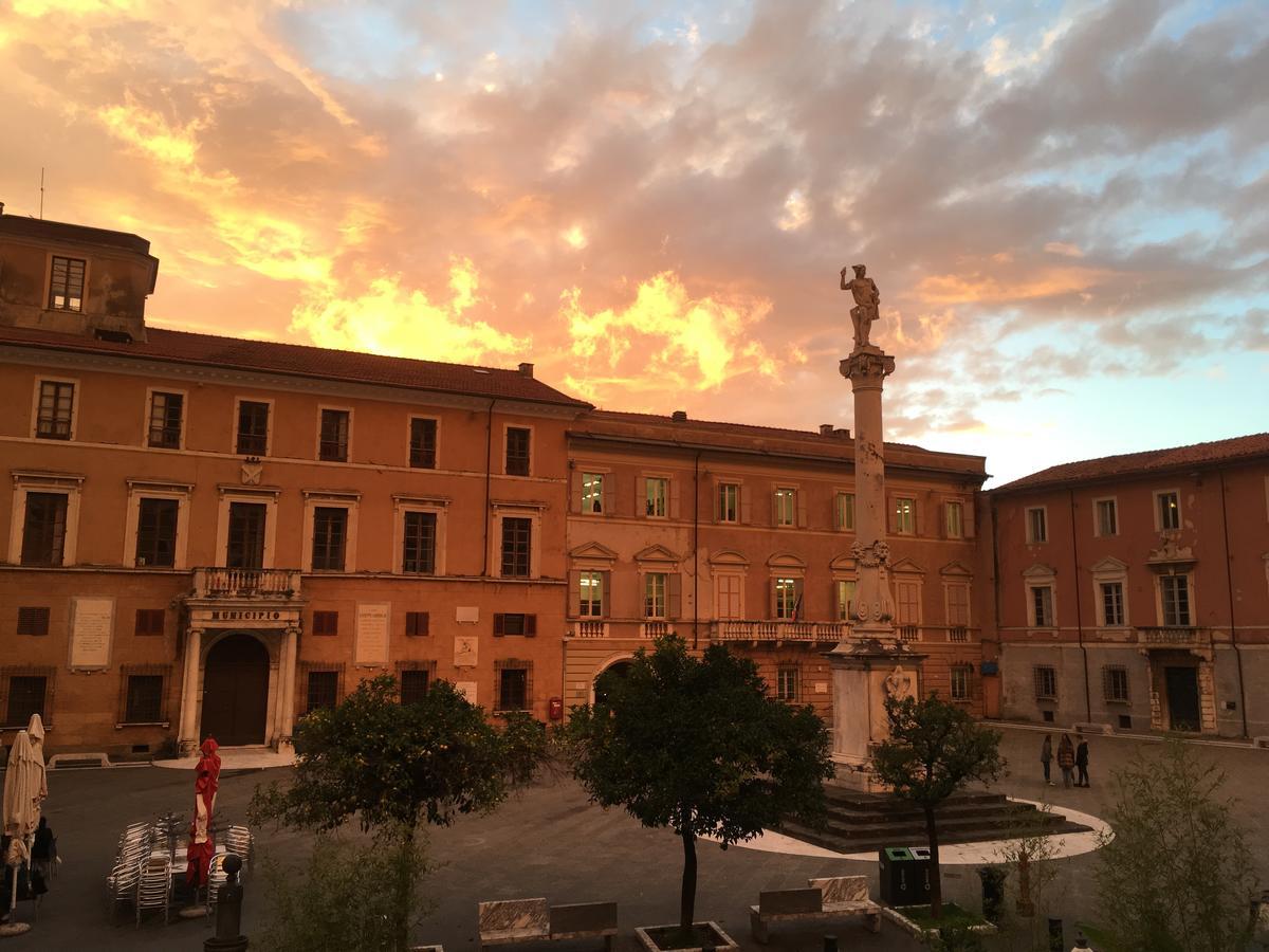 Hostal Palazzo Nizza Massa (Tuscany)